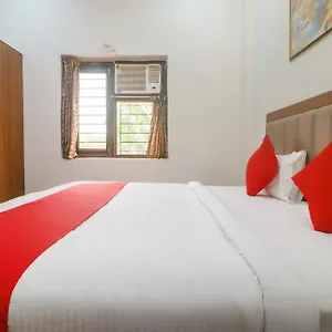 Hotel Super O Taj Classic, Tajganj