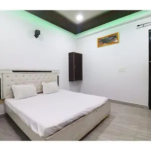 Hotel Pop The Taj King Residency, Agra, Tajganj
